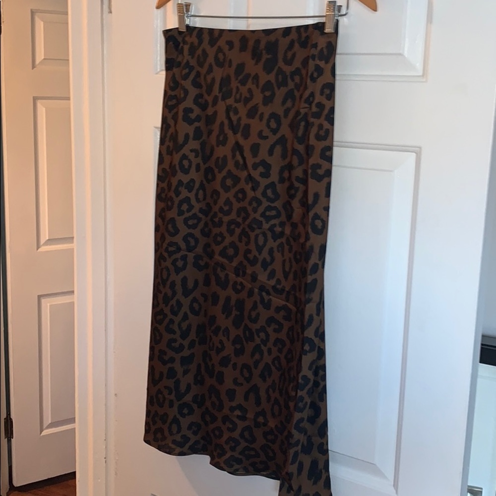 Leopard print skirt